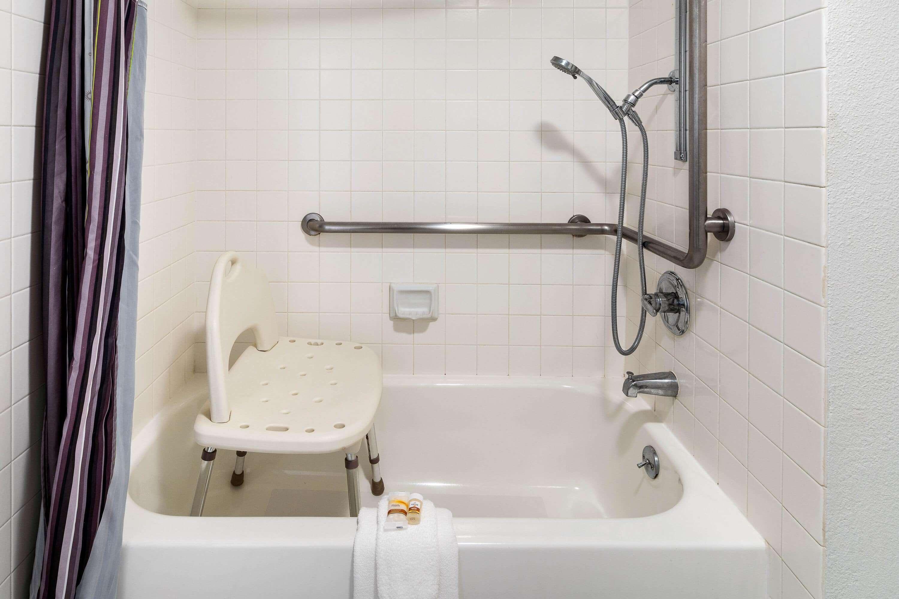 La Quinta By Wyndham Thousand Oaks-Newbury Park Bagian luar foto