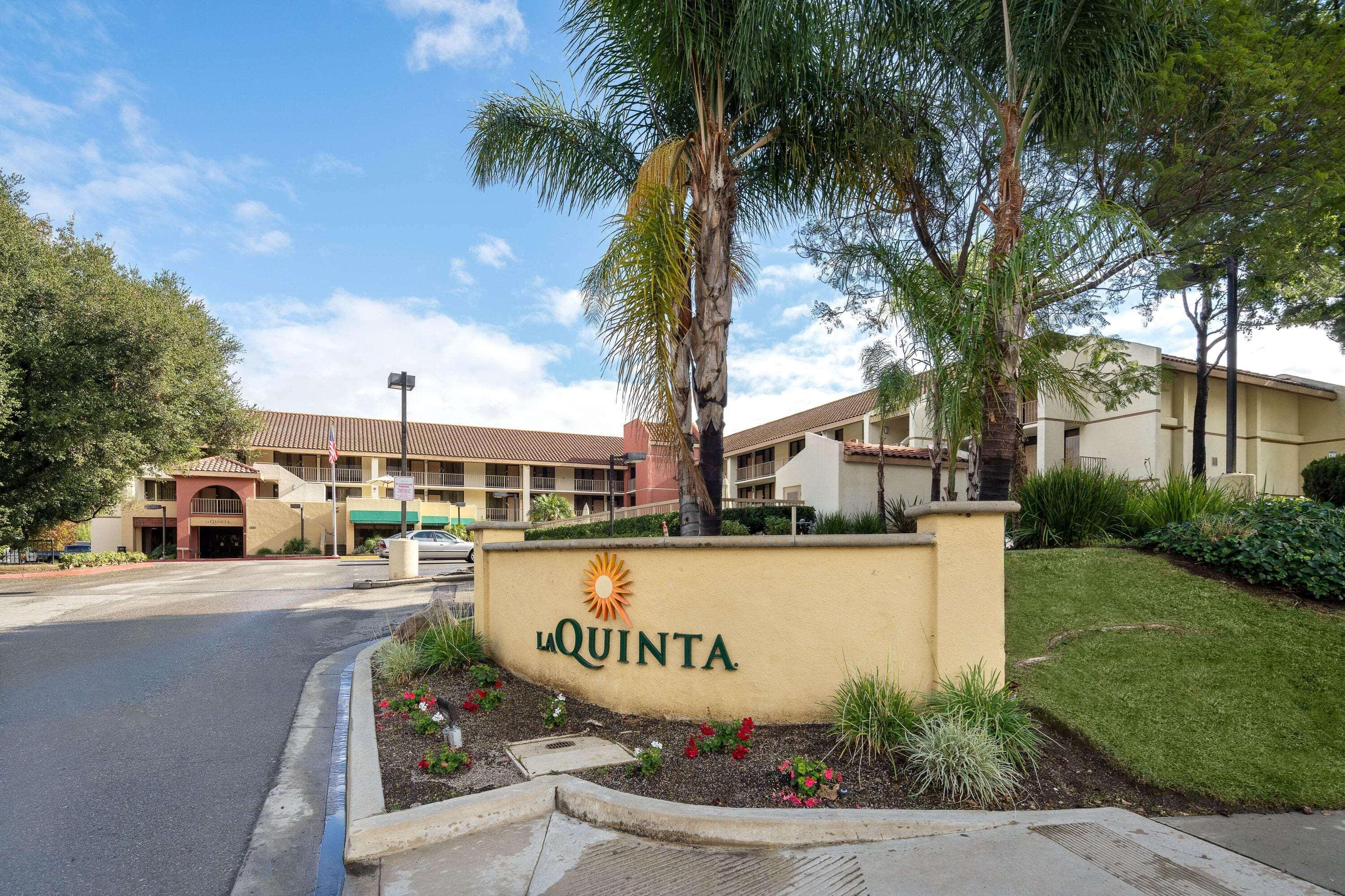 La Quinta By Wyndham Thousand Oaks-Newbury Park Bagian luar foto